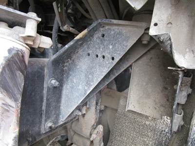 Kenworth T800 Bracket