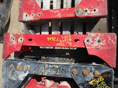 Kenworth T800 Bracket