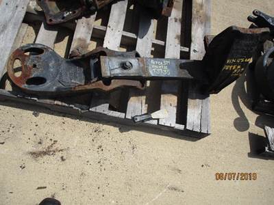 Peterbilt 379 Bracket