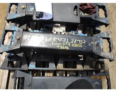 Peterbilt 379 Bracket