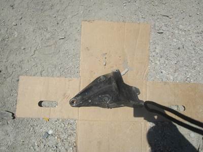 Peterbilt 387 Bracket