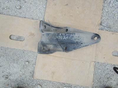 Peterbilt 387 Bracket