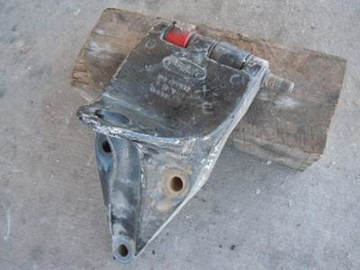 Peterbilt Bracket