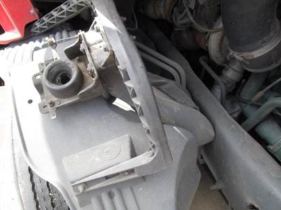 Volvo VNL Right Bracket