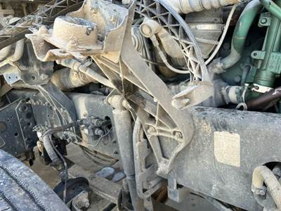 Volvo VNL Right Bracket