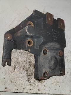 Volvo VNL Bracket