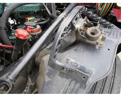 Volvo VNL Left Bracket