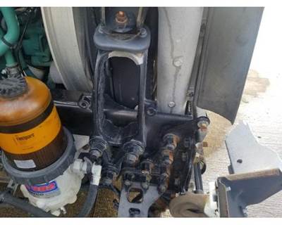 Volvo VNL Right Bracket