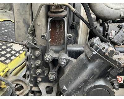 Volvo VNL Bracket