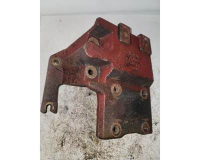 Volvo VNL Bracket