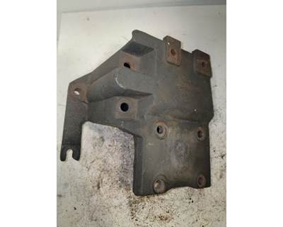 Volvo VNL Bracket