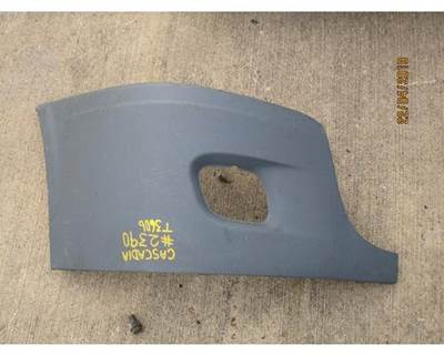 Freightliner Cascadia Front Bumper