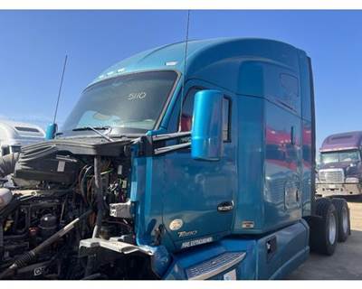 Kenworth T680 Cab Assembly