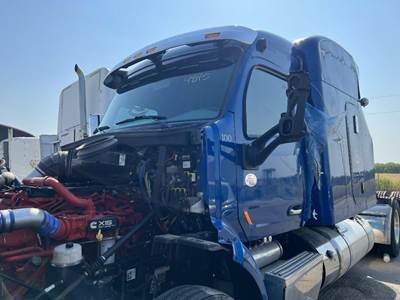 Peterbilt 579 Cab Assembly