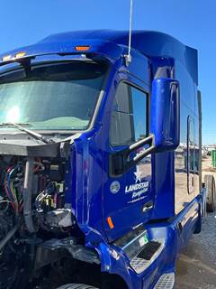 Peterbilt 579 Cab Assembly