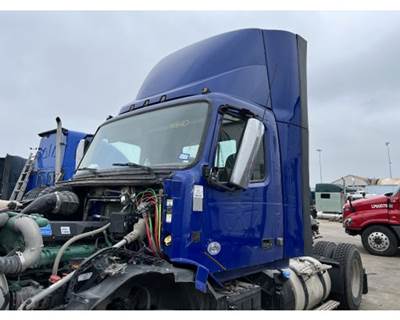 Volvo VNL Cab Assembly