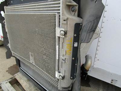 Freightliner Cascadia Charge Air Cooler (ATAAC) for a Freightliner CASCADIA 125