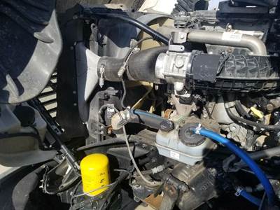 Freightliner Cascadia Charge Air Cooler (ATAAC) for a Freightliner CASCADIA 125