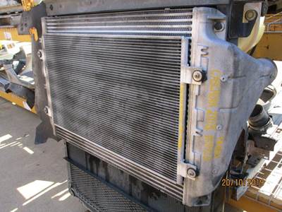 Freightliner Cascadia Charge Air Cooler (ATAAC) for a Freightliner CASCADIA 125