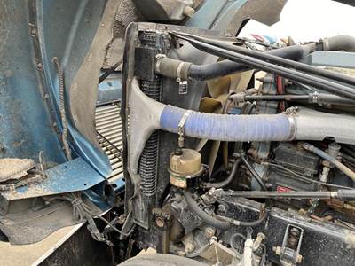 Freightliner Coronado Charge Air Cooler (ATAAC) for a Freightliner CORONADO 132