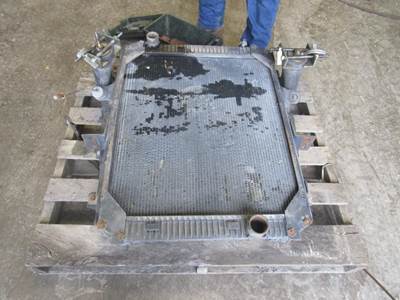Freightliner FL70 Charge Air Cooler (ATAAC)