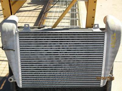 Freightliner FLD120 Charge Air Cooler (ATAAC)