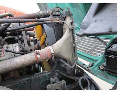 Freightliner Columbia Cooling Assembly for a Freightliner COLUMBIA 120