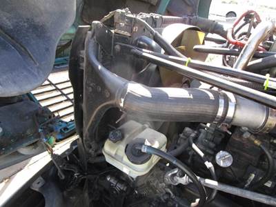 Freightliner ST120 Cooling Assembly