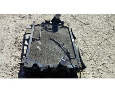 International 9200i Cooling Assembly
