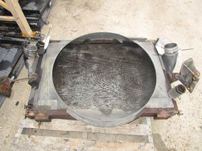 International 9400 Cooling Assembly