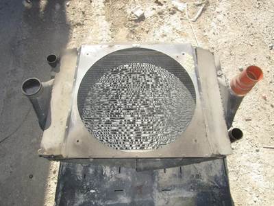 Kenworth T300 Cooling Assembly