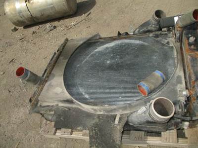 Kenworth T600 Cooling Assembly