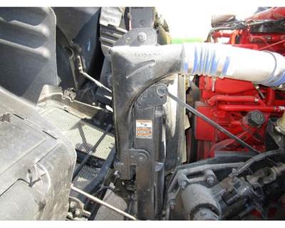 Kenworth T680 Cooling Assembly