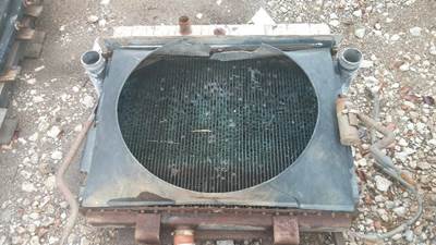 Mack CH613 Cooling Assembly for a Crown Energy