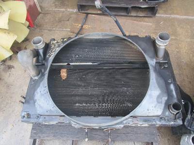 Peterbilt 335 Cooling Assembly