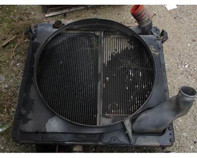 Peterbilt 387 Cooling Assembly