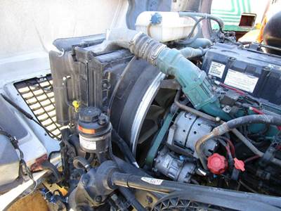 Volvo VNL Cooling Assembly