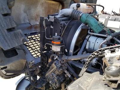 Volvo VNL Cooling Assembly