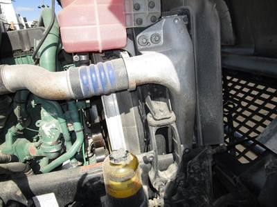 Volvo VNL Cooling Assembly