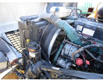 Volvo VNL Cooling Assembly