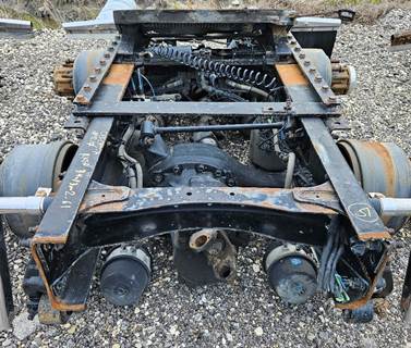 Alliance RT40-4N Cutoff for a Freightliner CASCADIA 132