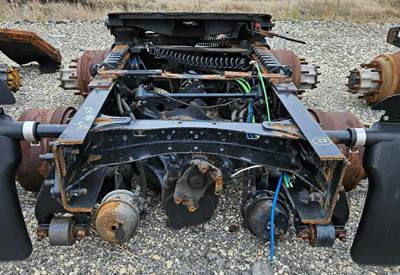 Alliance RT40-4N Cutoff for a Freightliner CASCADIA 125