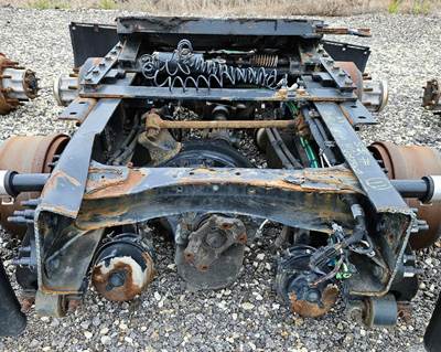 Alliance RT40-4N Cutoff for a Freightliner CASCADIA 125