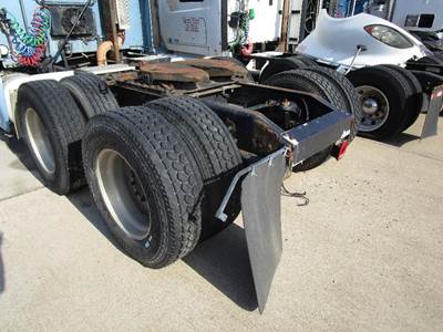 Eaton 387 Cutoff for a Peterbilt 387