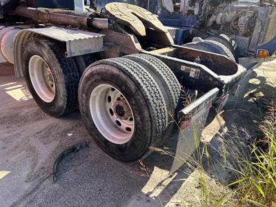 Eaton 389 Cutoff for a Peterbilt 389