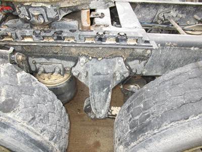 Eaton COLUMBIA 120 Cutoff for a Freightliner COLUMBIA 120