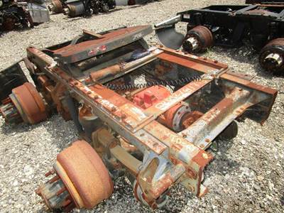 Mack CRD92 Cutoff for a Mack CX613 VISION