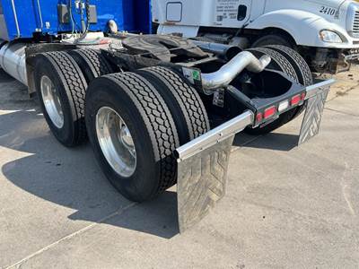 Rockwell 579 Cutoff for a Peterbilt 579