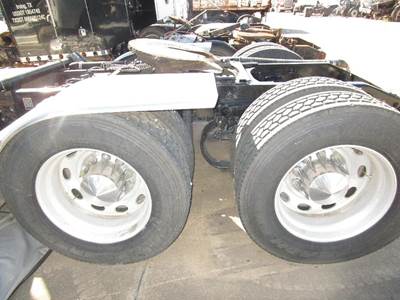 Rockwell 579 Cutoff for a Peterbilt 579