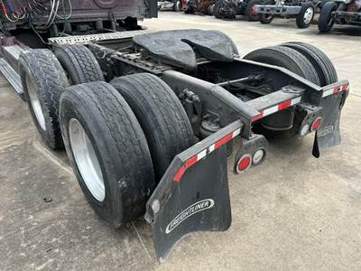 Rockwell CASCADIA 125 Cutoff for a Freightliner CASCADIA 125